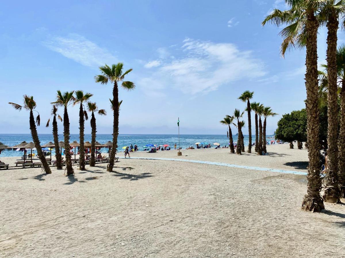 Genial Apartamento En 1A Linea De Playa Con Piscina Almunecar Luaran gambar